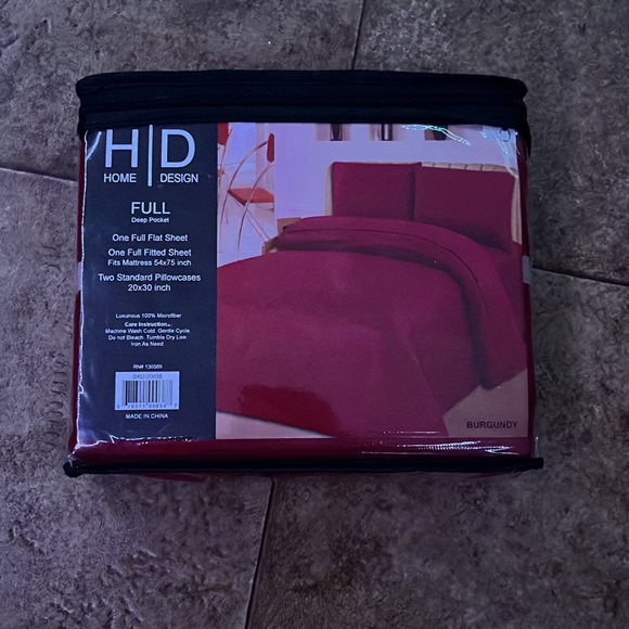 Home Design 400 Luxurious Sheet Set - Picture 2 of 3